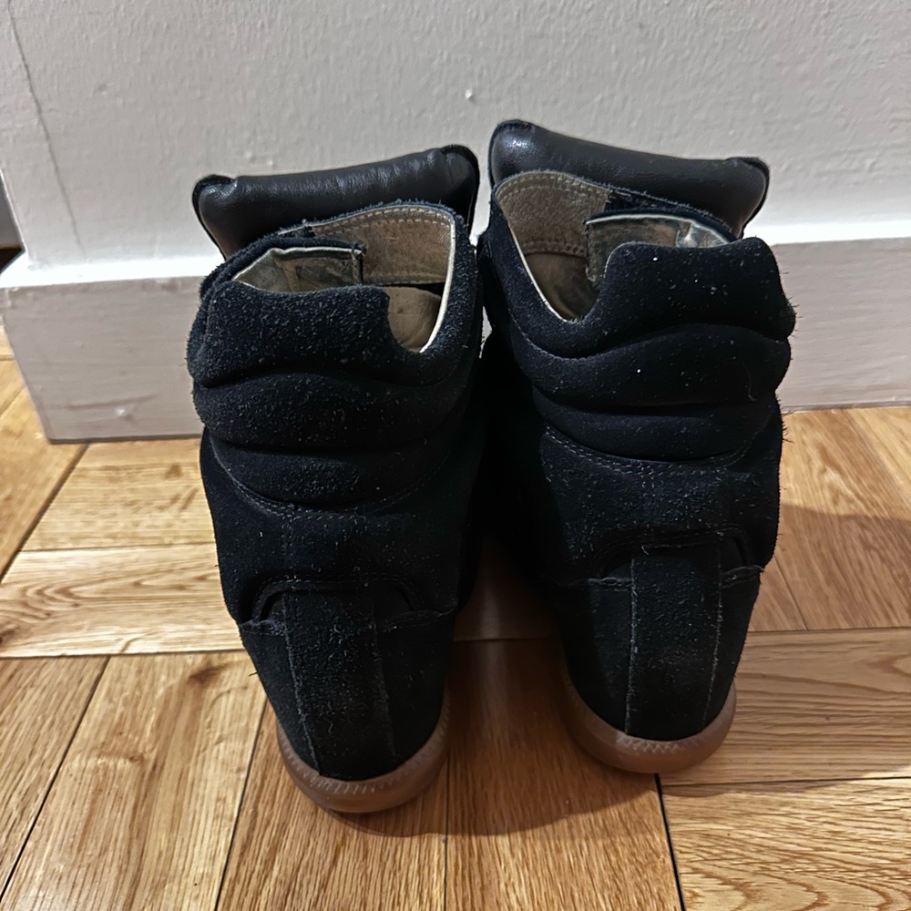 Isabel Marant Beckett Sneaker - Picture 3 of 7